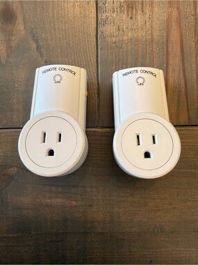 Lot of 2 Etekcity Zap Remote Outlet Switches BH9938U - No Remote - 120V 60Hz